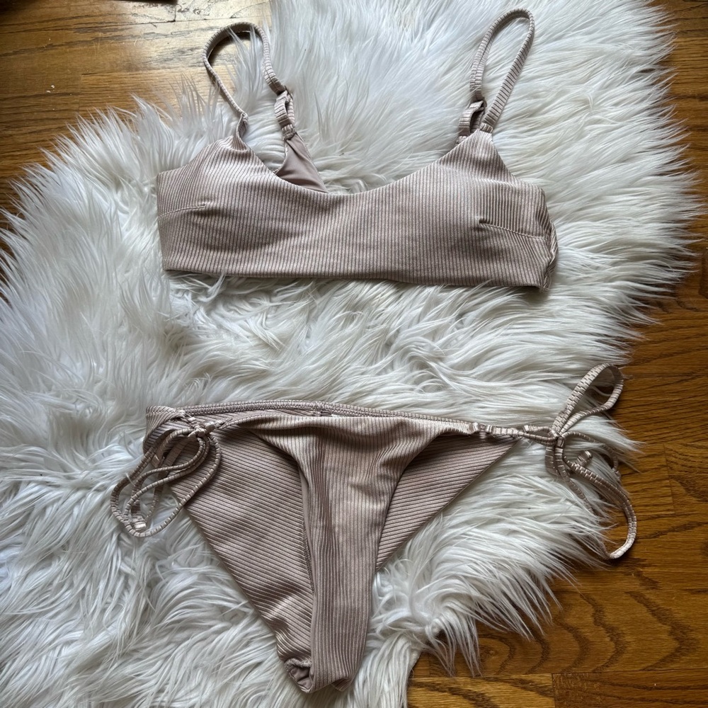 NWT Aerie rose Gold String Bikini - Picture 2 of 5